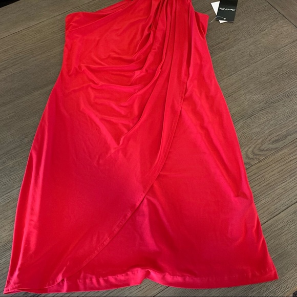 Red diamond embellished draped dress 10 - Picture 3 of 5